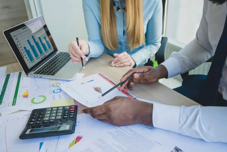 Descubra Como A Consultoria Financeira Pode Ajudar A Organizar Suas Finanças E Superar Desafios Econômicos - Contabilidade em Brasília - DF | Expert Easy Contabilidade