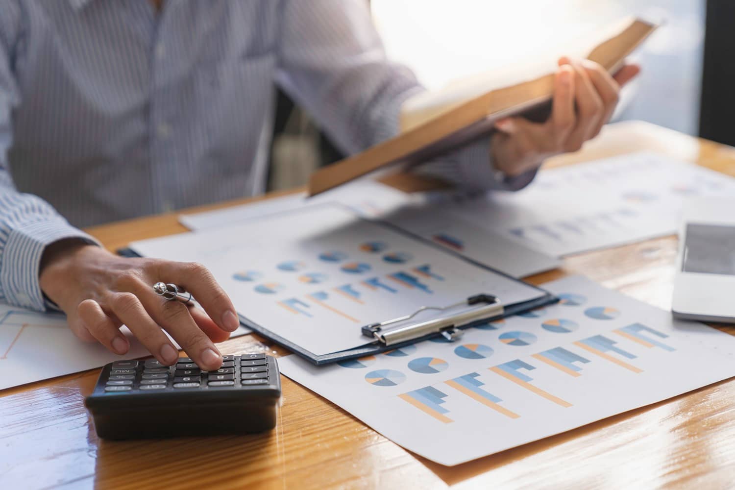 Controle Financeiro Empresarial - Contabilidade em Brasília - DF | Expert Easy Contabilidade